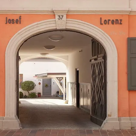Romeo & Julia Zentral * באמברג